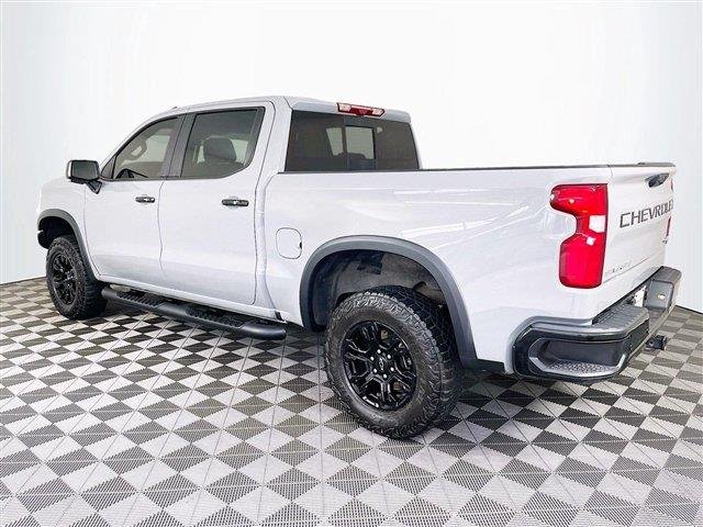 Used 2025 Slate Gray Metallic Chevrolet ZR2 image 6