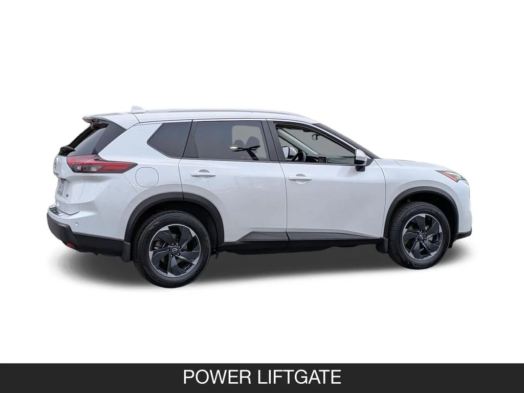 Used 2024 White Nissan SV image 6