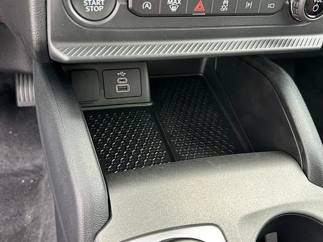New 2026 Shadow Black Ford Outer Banks® image 50