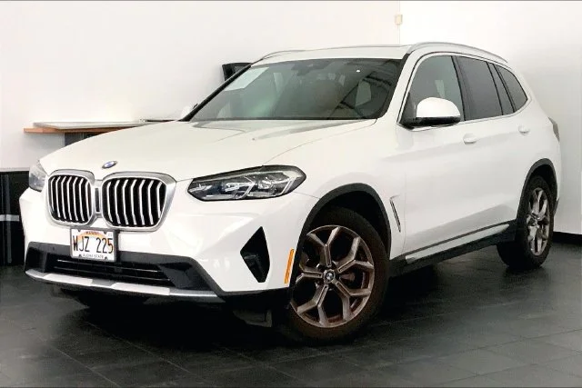 2023 BMW X3 30i