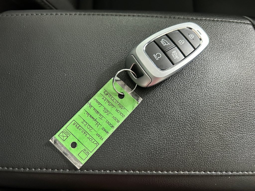 Used 2022 Gray Hyundai SEL Convenience image 26