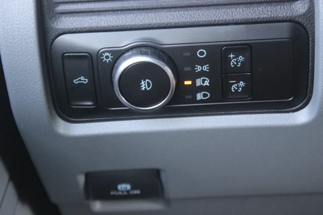 Used 2025 Black Ford XL image 19