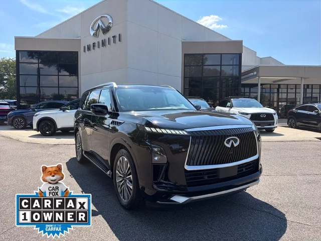 2025 INFINITI QX80 LUXE
