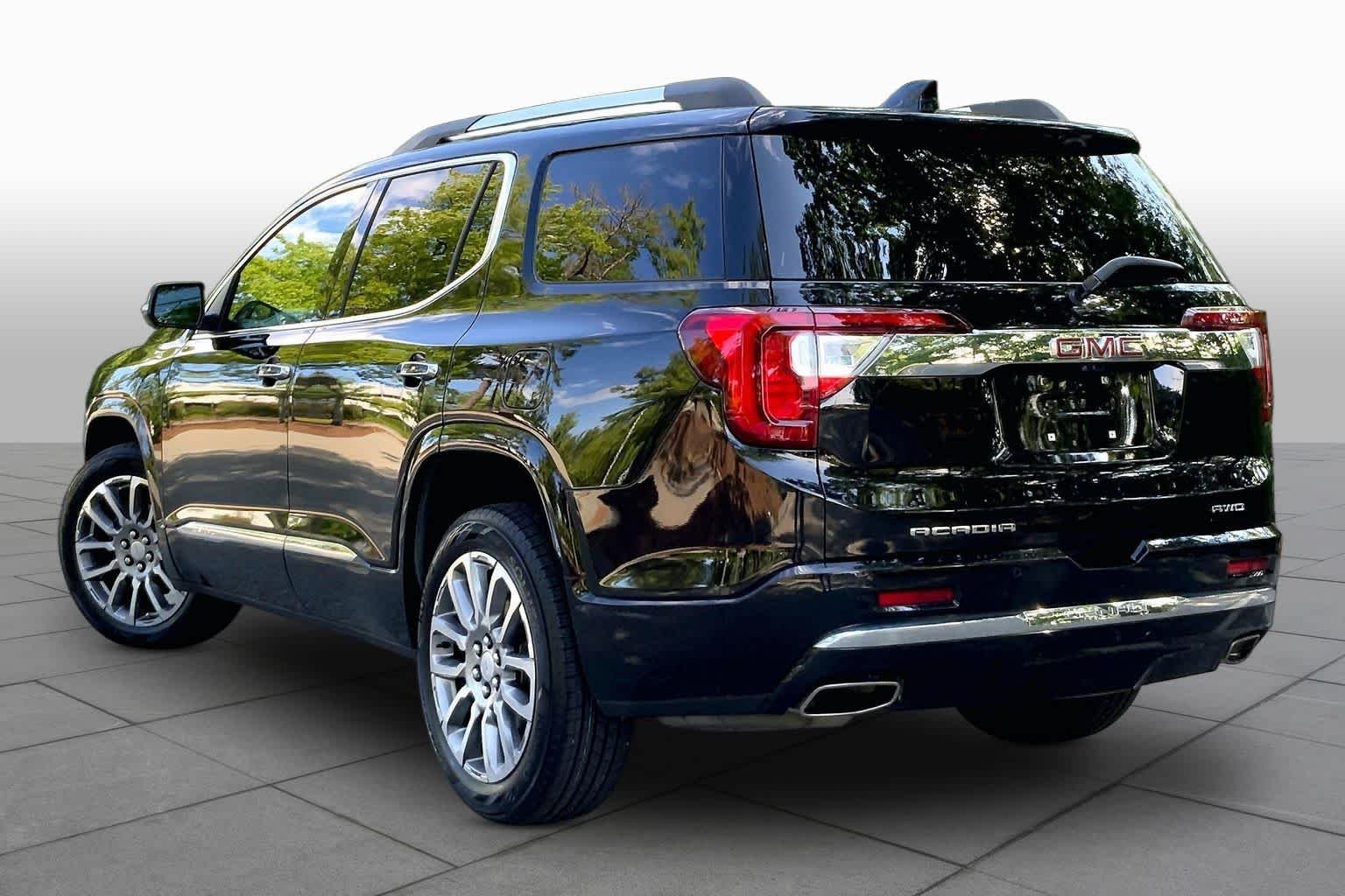 Used 2023 Ebony Twilight Metallic GMC Denali image 11