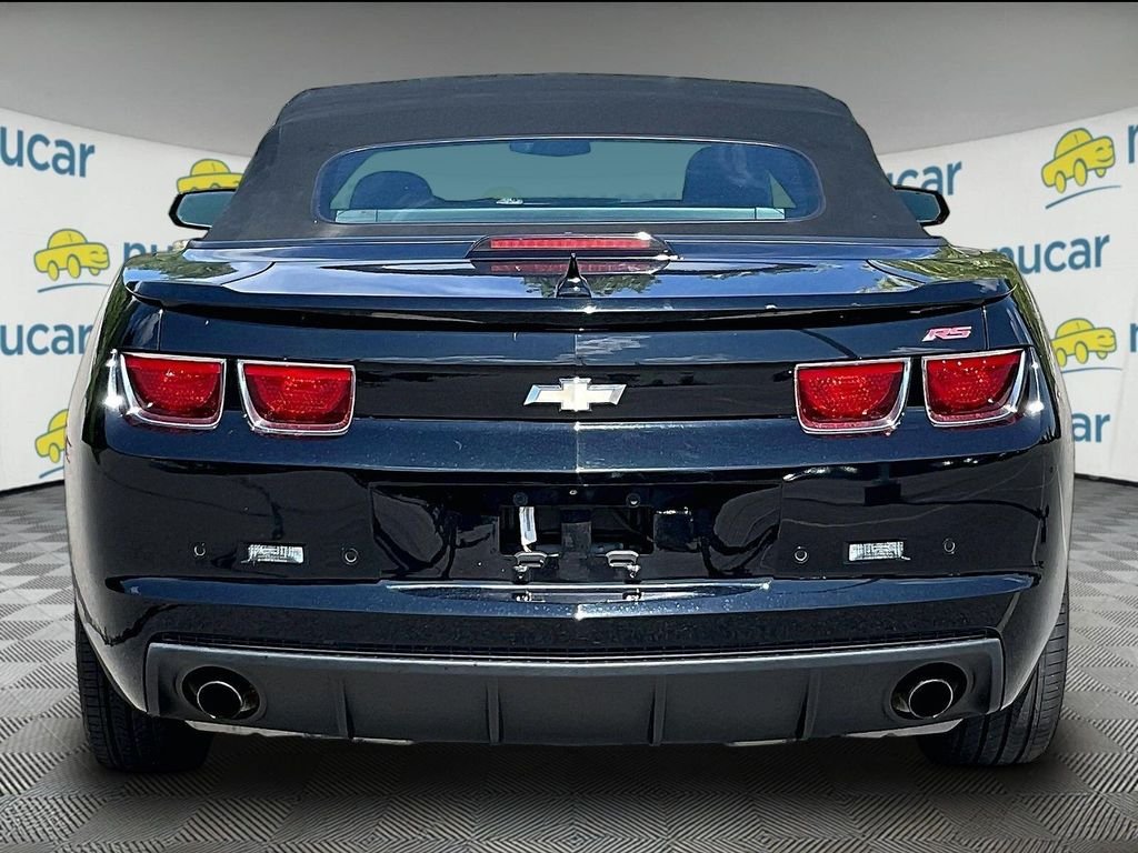 Used 2013 Black Chevrolet 2LT image 5