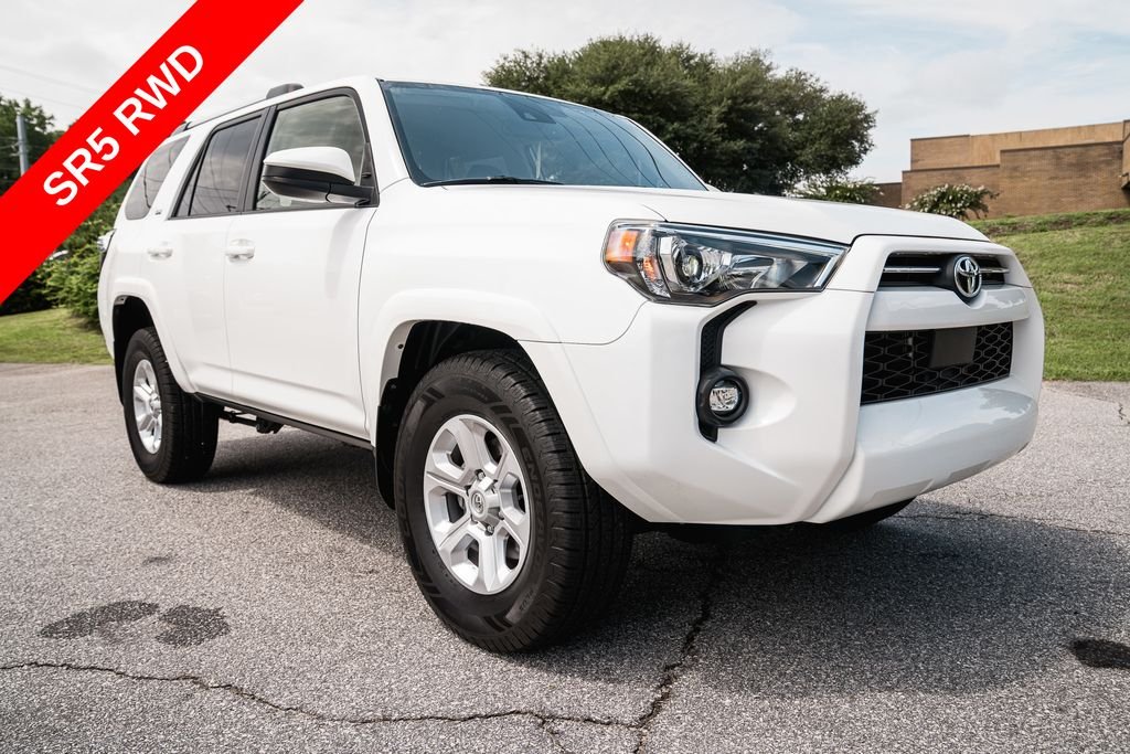 Certified Used 2022 White Toyota SR5 image 9