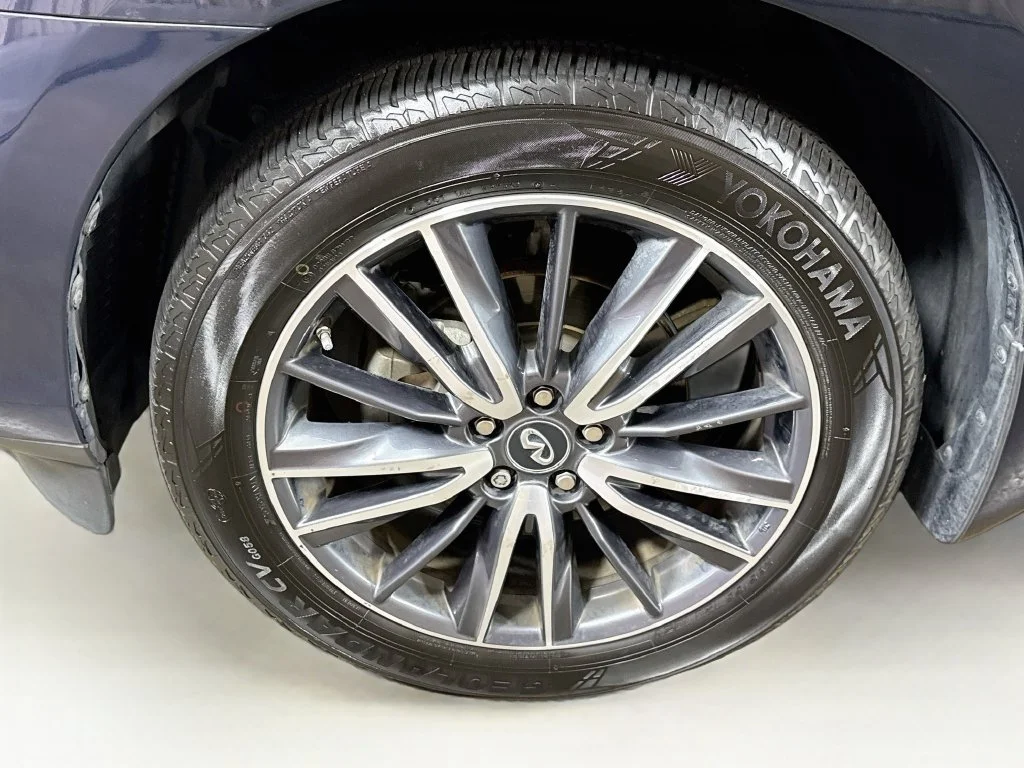 Certified Used 2018 Blue INFINITI  image 41