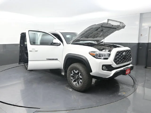 Used 2023 White Toyota TRD Off-Road image 39