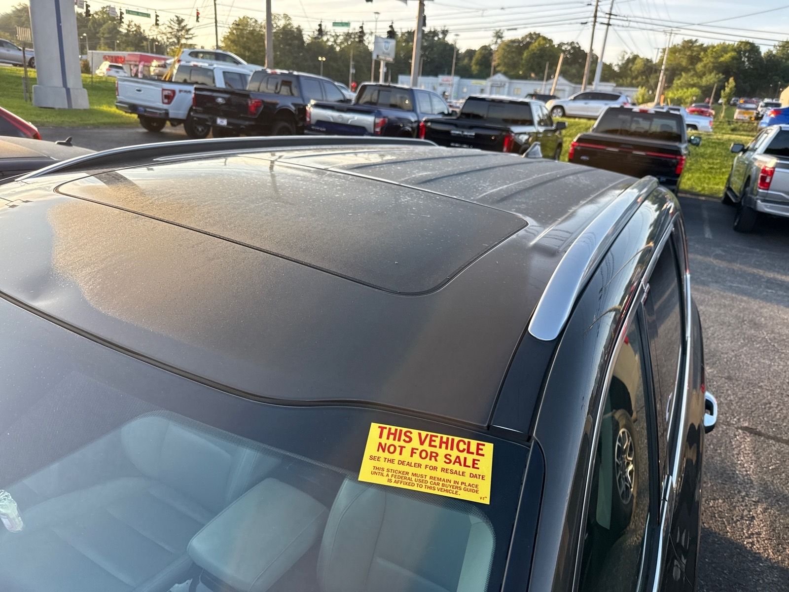 Used 2020 Moss Green Kia S image 9