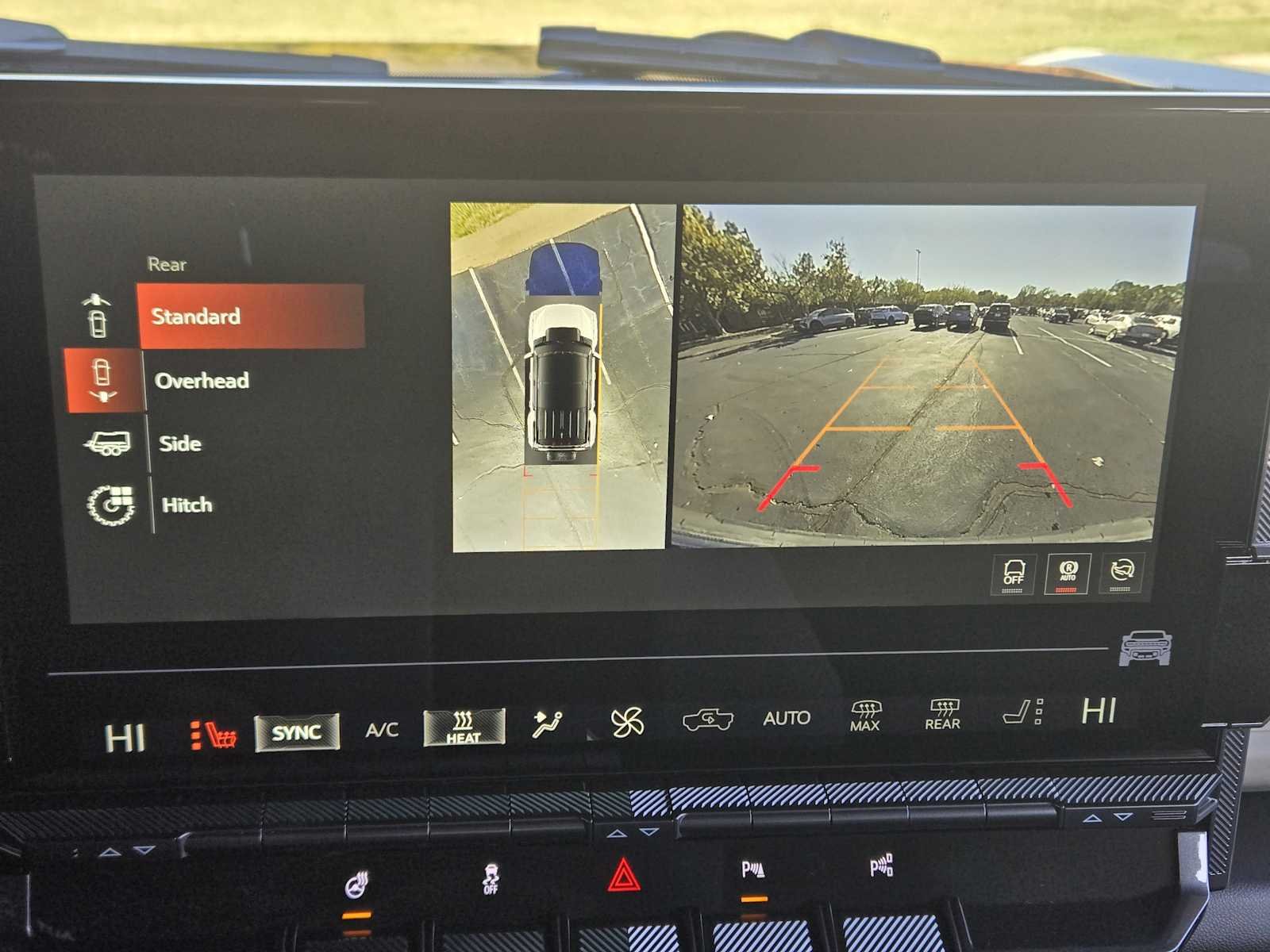 2026 GMC HUMMER EV 2X - Photo 12