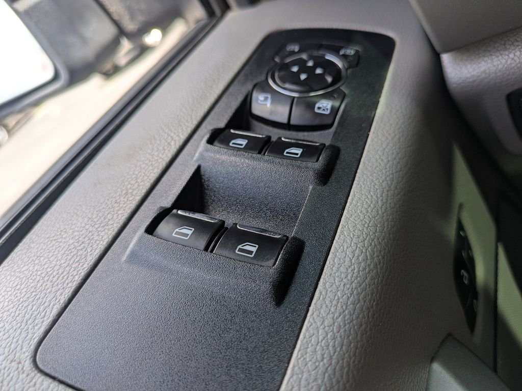 Used 2019 Silver Ford Lariat image 24