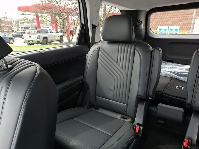 New 2026 White Hyundai SEL image 12