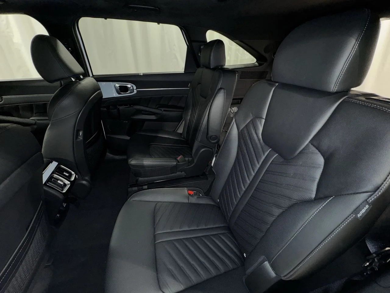 New 2026 White Pearl Kia X-Pro SX Prestige image 28