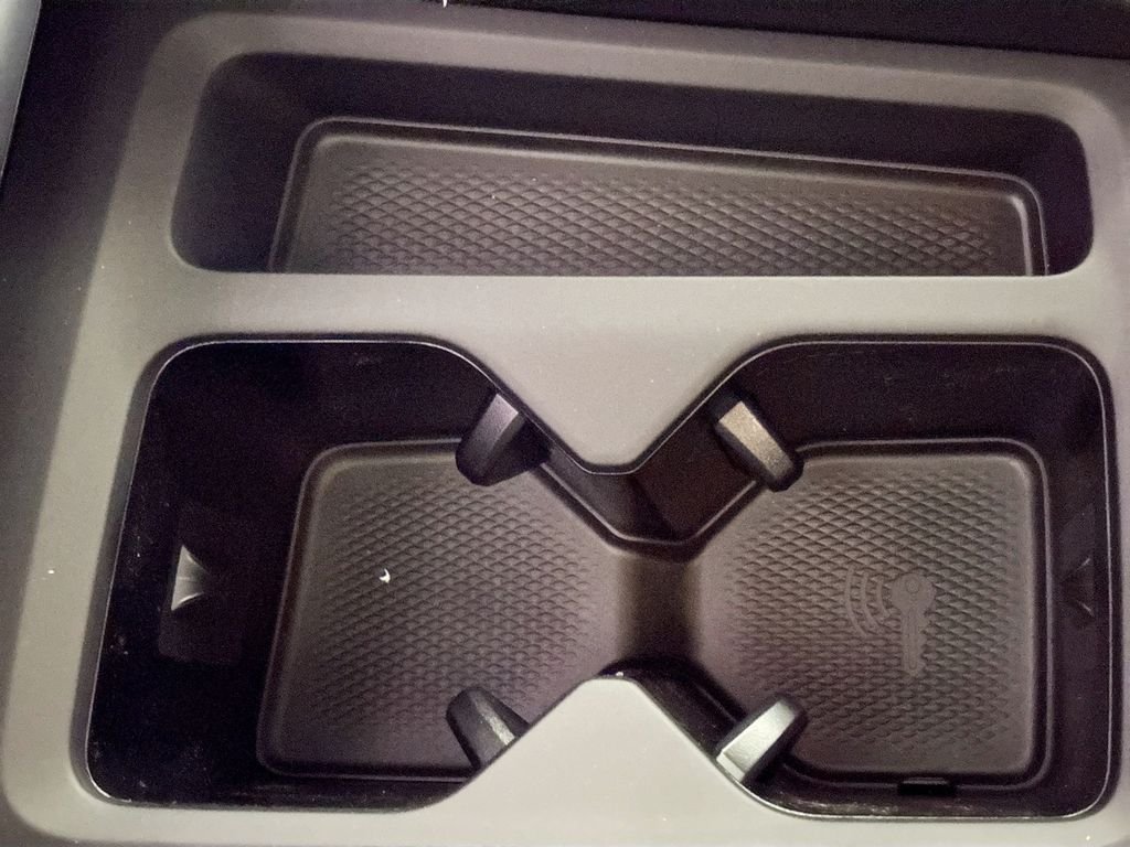 New 2026 Platinum Gray Metallic Volkswagen SE R-Line Black image 15