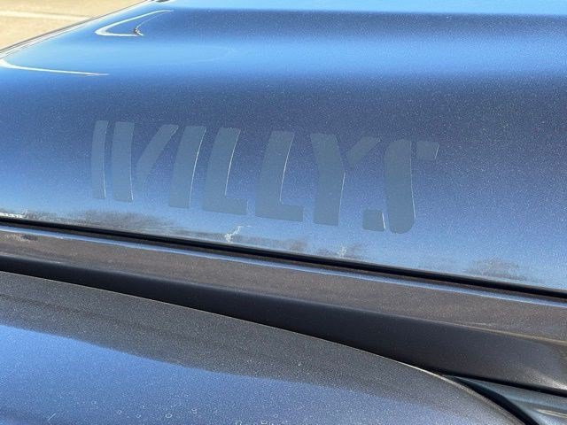 New 2026 Granite Crystal Metallic Clear-Coat Exterior Paint Jeep Willys image 36