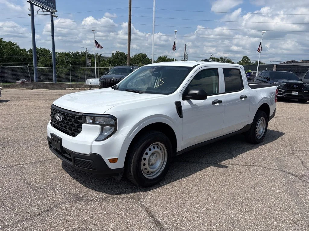 Used 2025 Oxford White Ford XL image 3