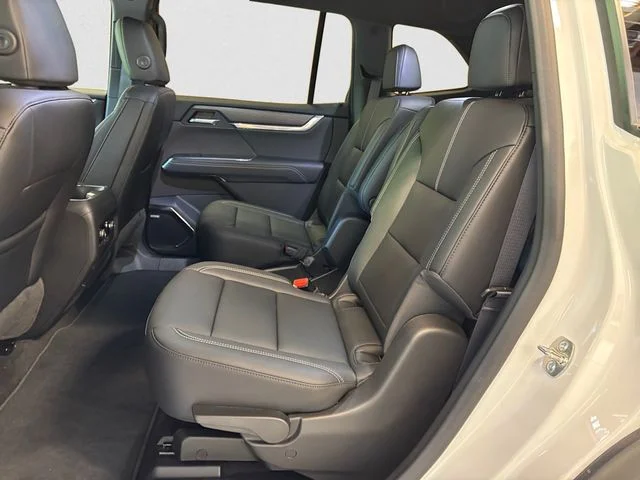 New 2026 White GMC Elevation image 14