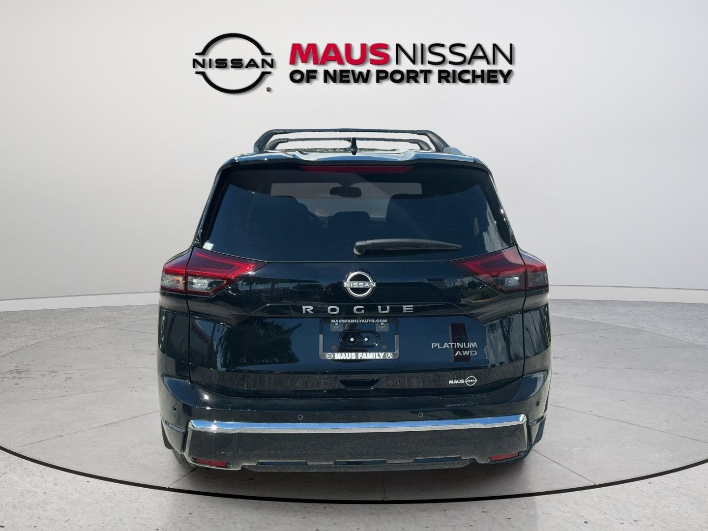 New 2026 Black Nissan Platinum image 9