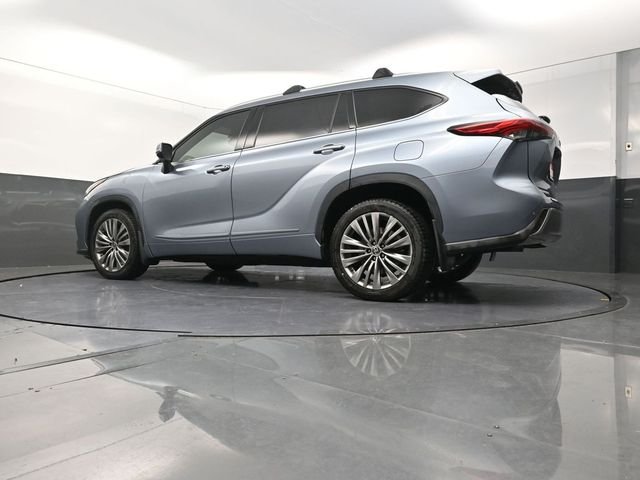 Used 2021 Blue Toyota Platinum image 35