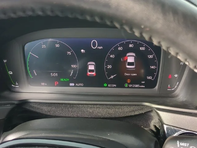 Used 2025 Urban Gray Pearl Honda Touring image 13