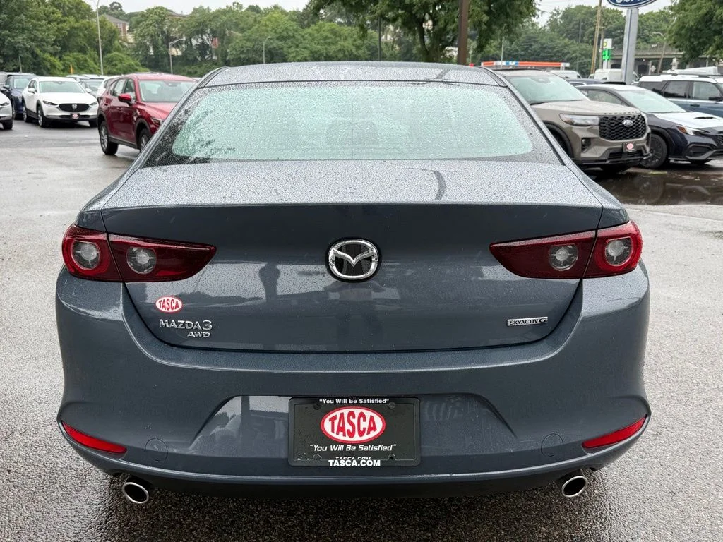 Used 2024 Gray Mazda 2.5 S Carbon Edition image 9