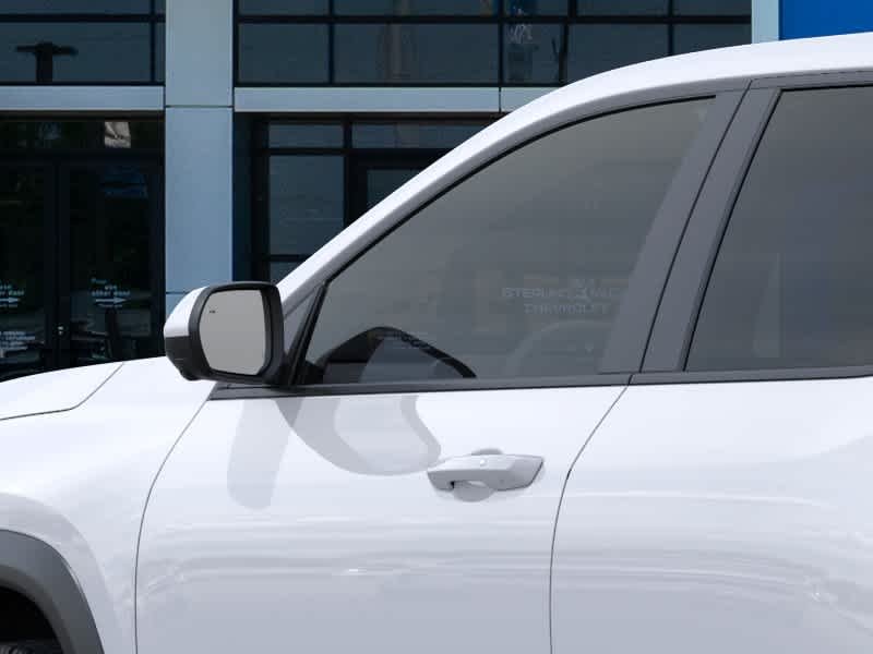 2027 Chevrolet Equinox LT - Photo 12