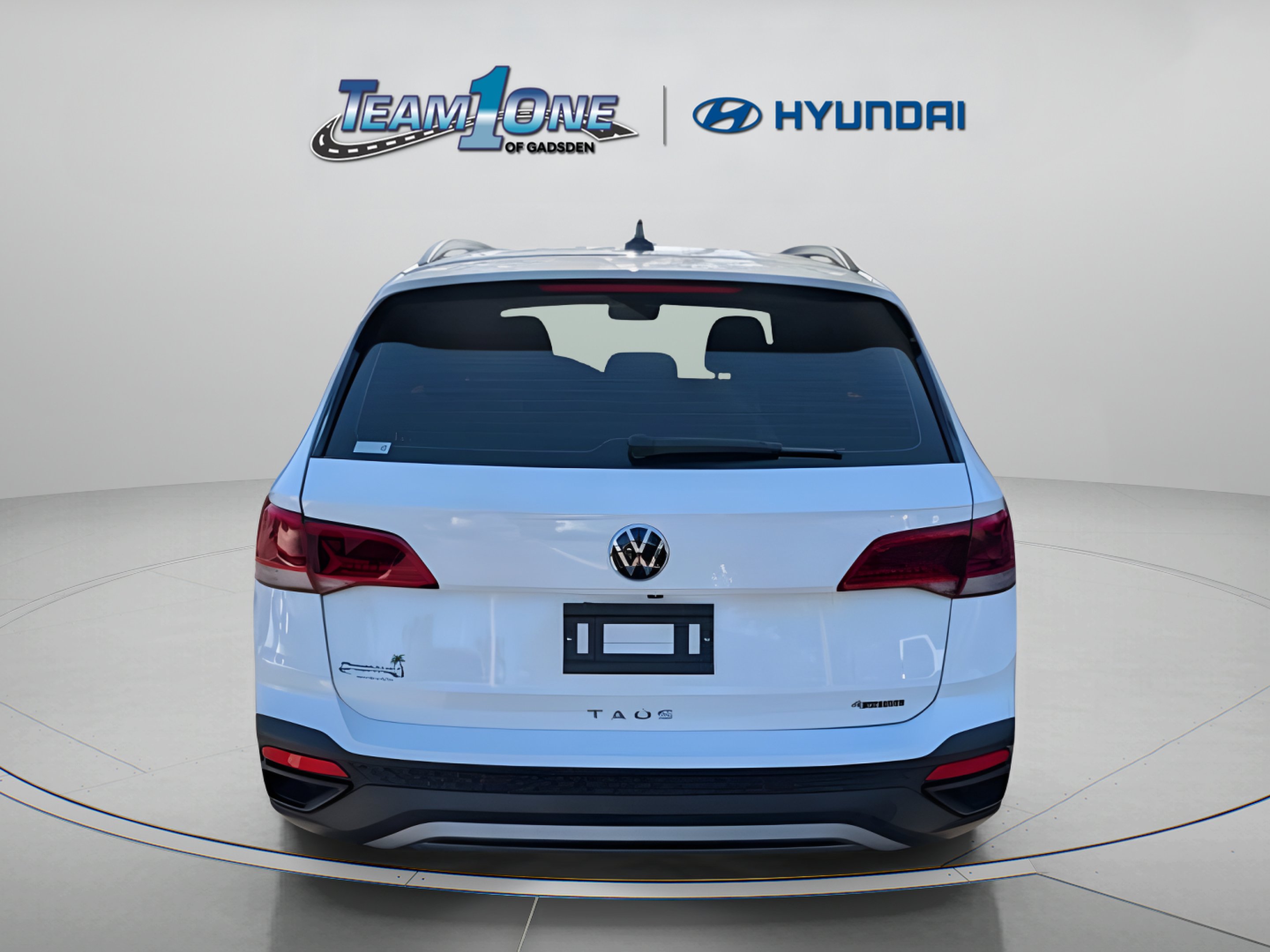 Used 2024 Pure White Volkswagen S image 7