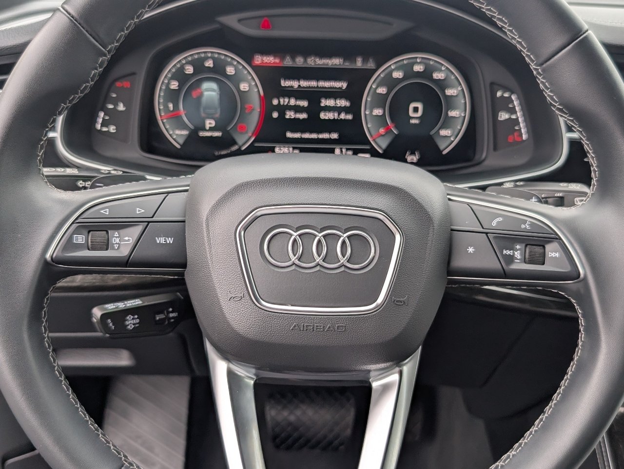 Used 2025 Mythos Black Metallic Audi 55 Premium Plus image 24