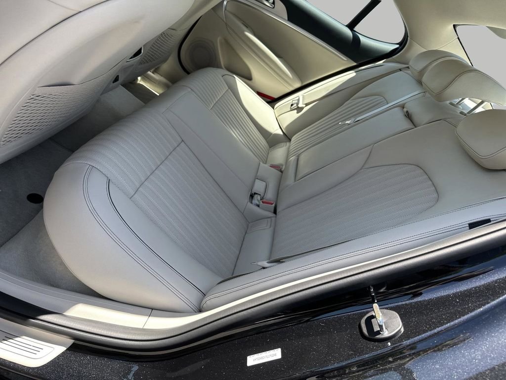 New 2026 Black Genesis 2.5T PRESTIGE image 22