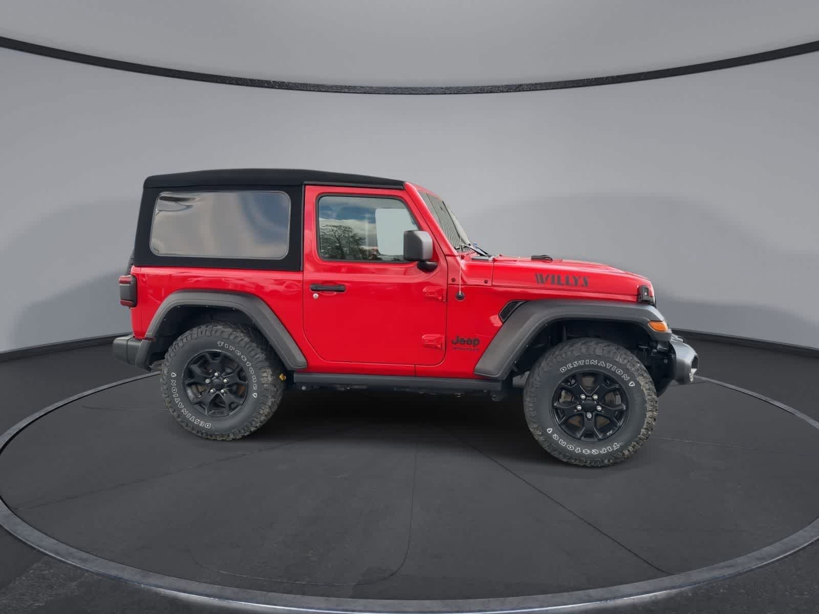 Certified Used 2022 Firecracker Red Clearcoat Jeep Willys image 9