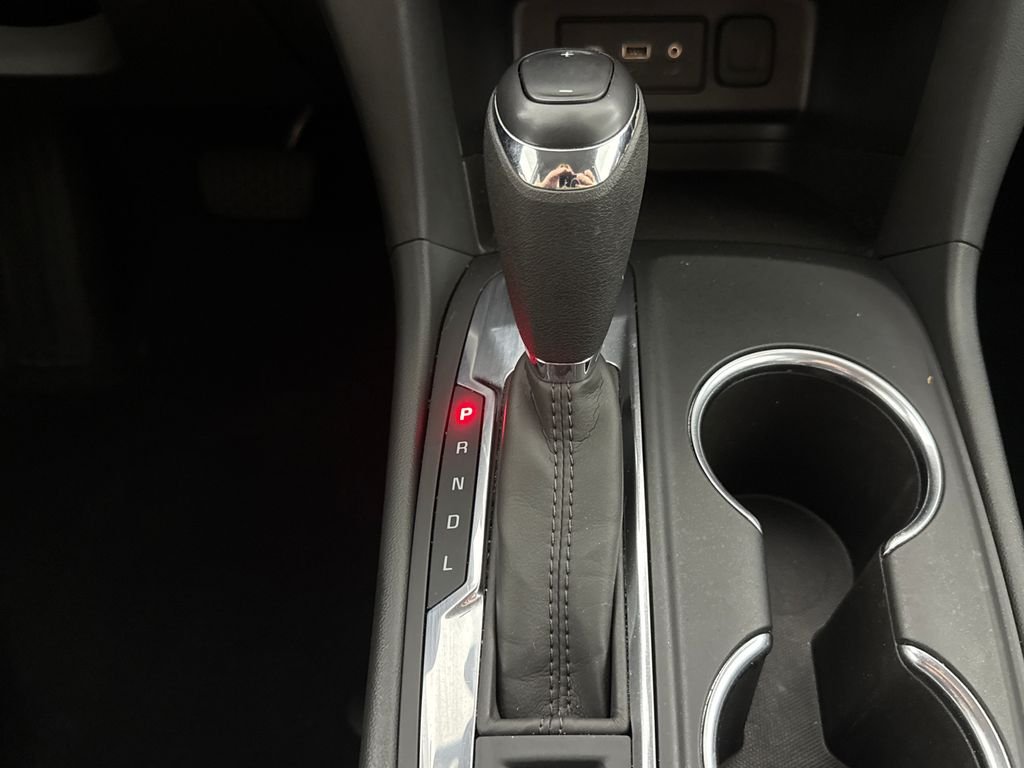2021 Chevrolet Equinox LT - Photo 18