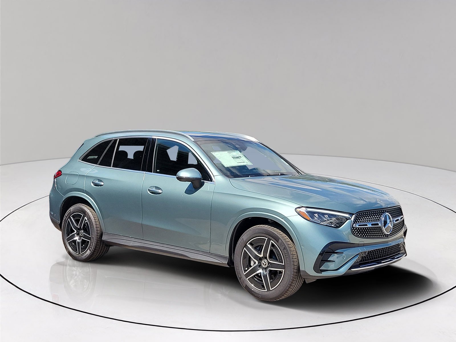 New 2026 Verde Silver Metallic Mercedes-Benz GLC 300 image 31