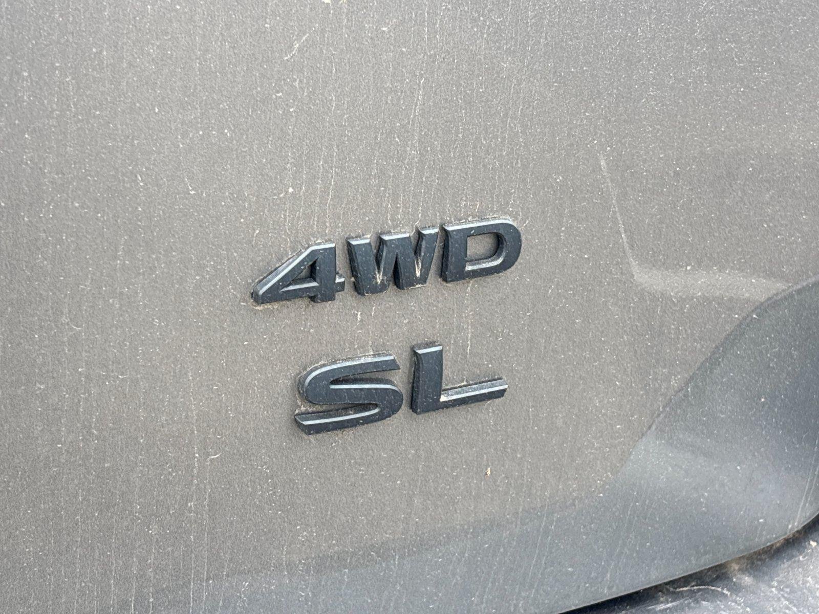 Used 2020 Gun Metallic Nissan SL image 10