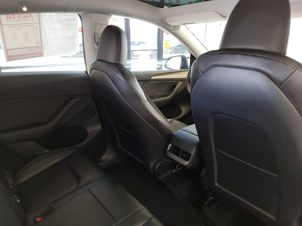 Used 2023 Black Tesla Long Range image 17