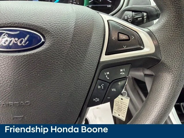 Used 2016 Blue Ford SE image 20