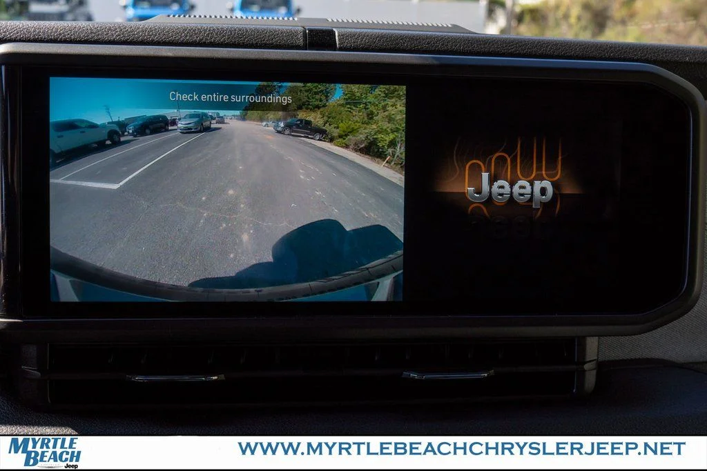 New 2026 Hydro Blue Pearl-Coat Exterior Paint Jeep Sport S image 21