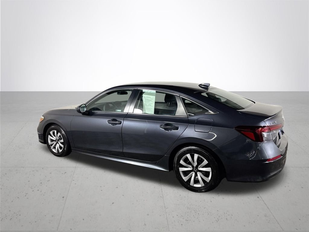 Used 2025 Meteorite Gray Metallic Honda LX image 8