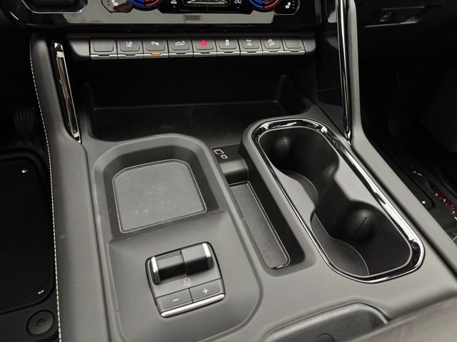 New 2026 Onyx Black GMC AT4X image 32