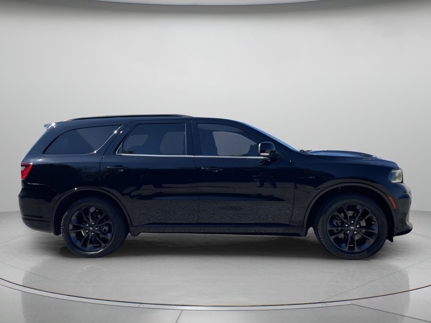 Used 2023 DB Black Clearcoat Dodge R/T Plus image 5