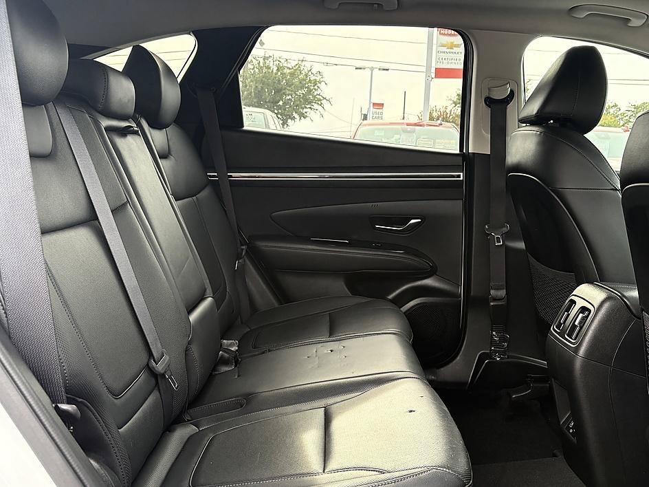 Used 2022 Quartz White Hyundai SEL image 12