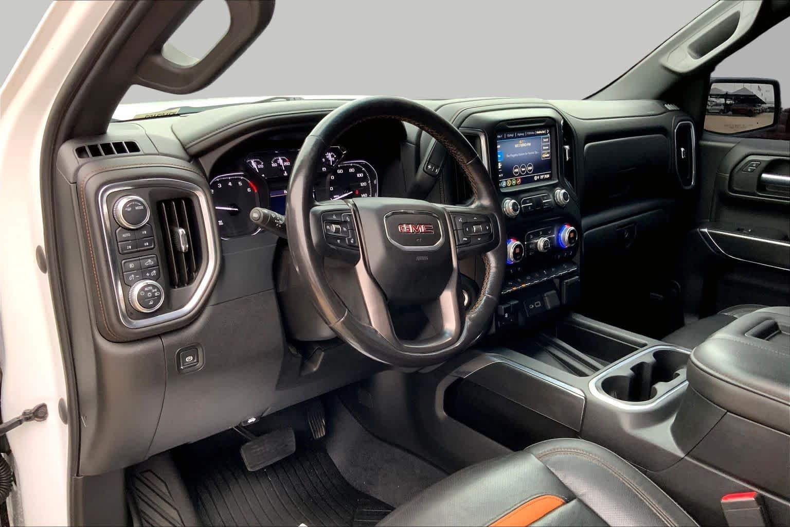 Used 2021 Summit White GMC AT4 image 33