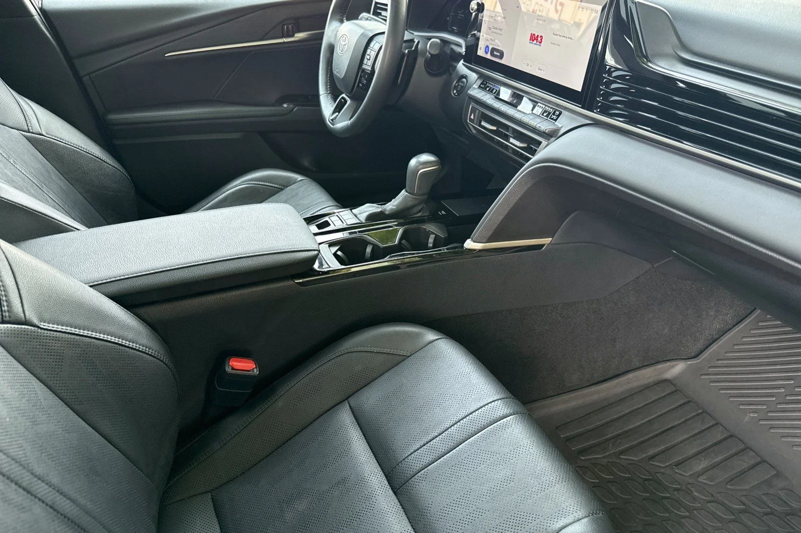 Used 2025  Toyota XSE image 14