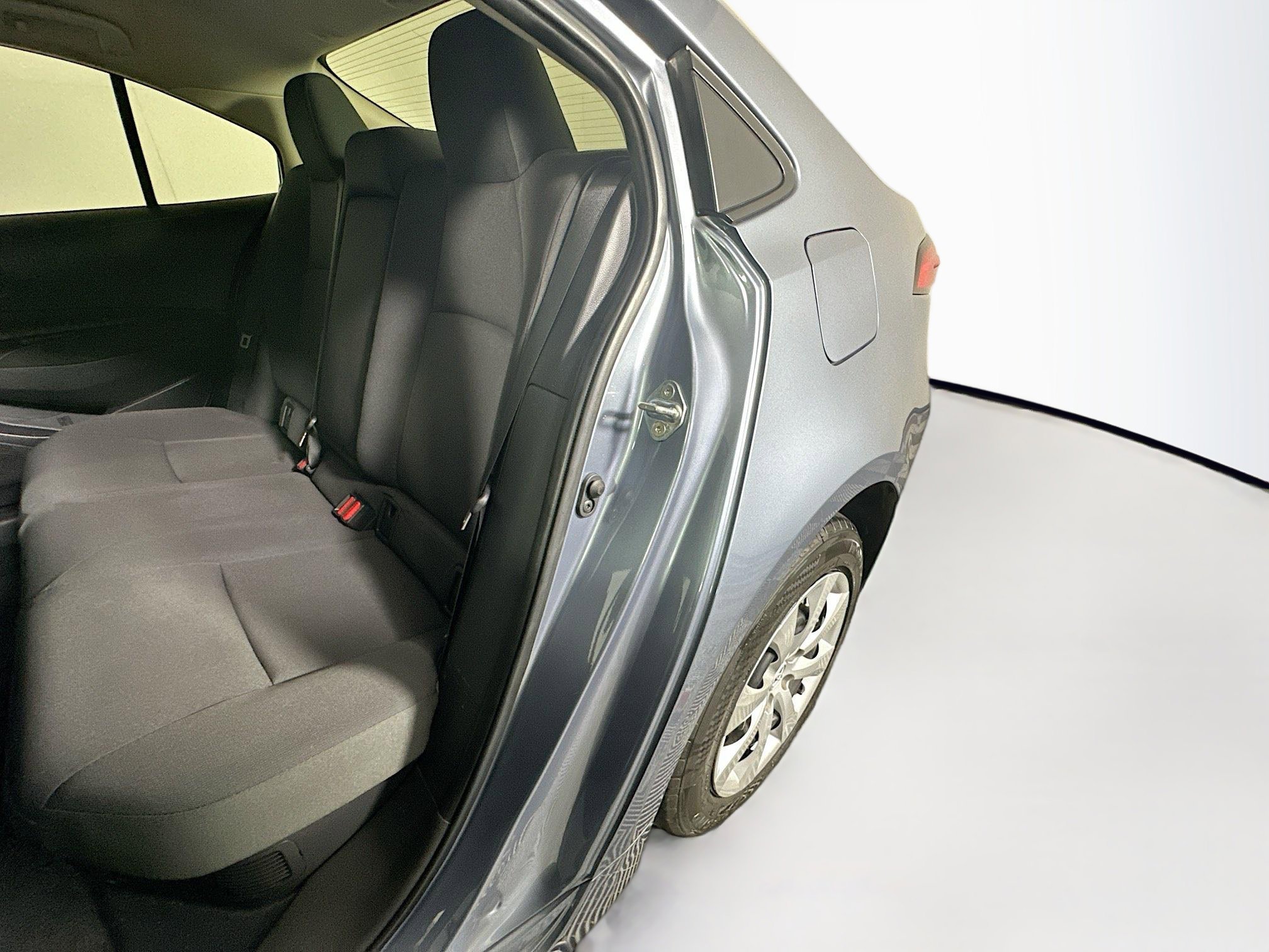 Used 2025 Celestite Toyota Hybrid LE image 25