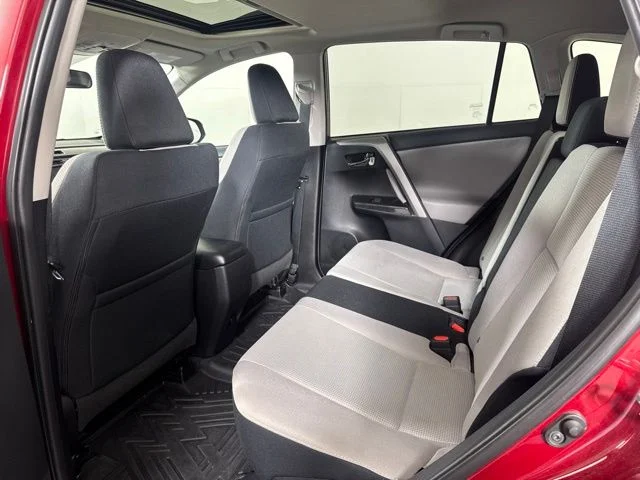 Used 2018 Pearl Toyota Adventure image 12