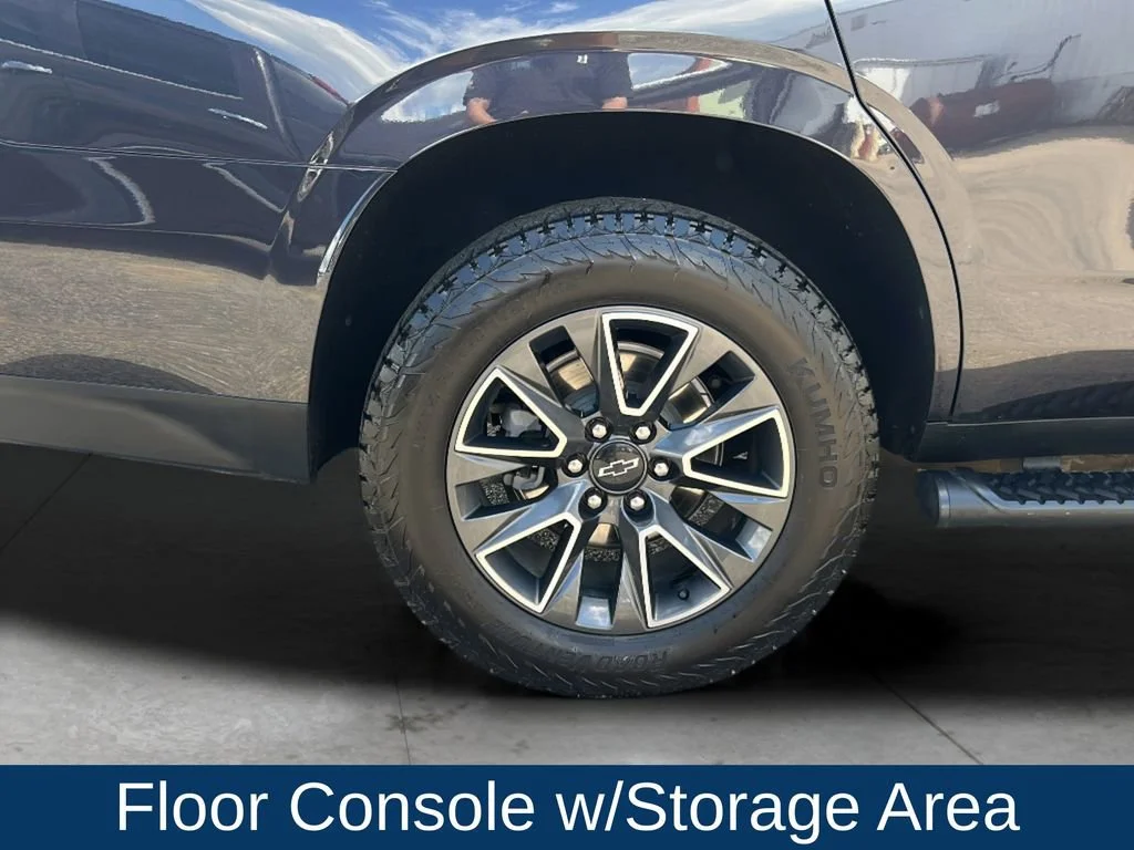 Used 2023 Dark Ash Metallic Chevrolet Z71 image 32