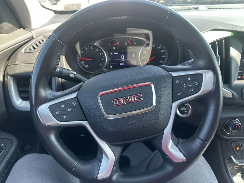 Used 2020 Gray GMC SLE image 21
