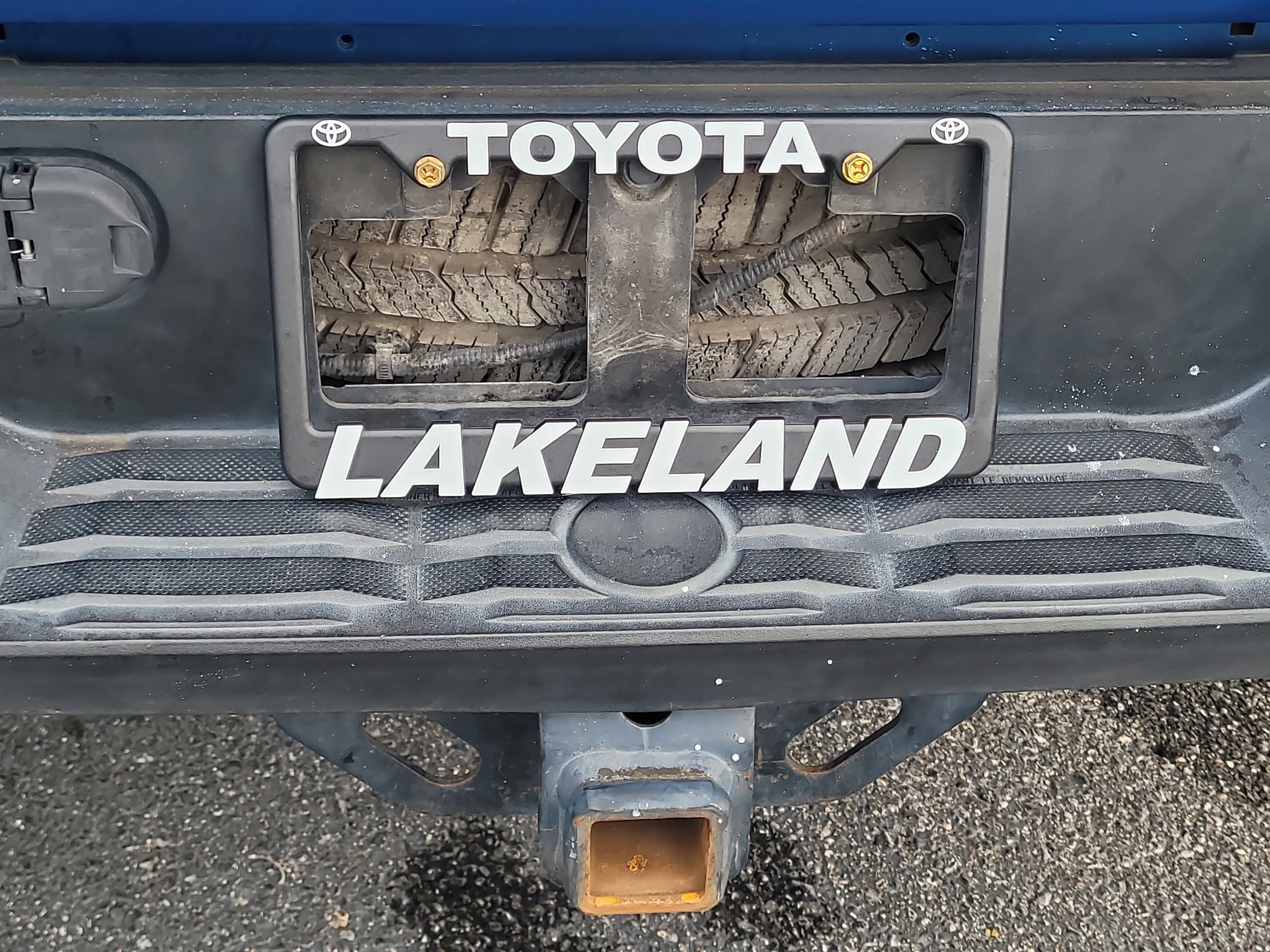 Used 2016 Blazing Blue Toyota LTD image 11