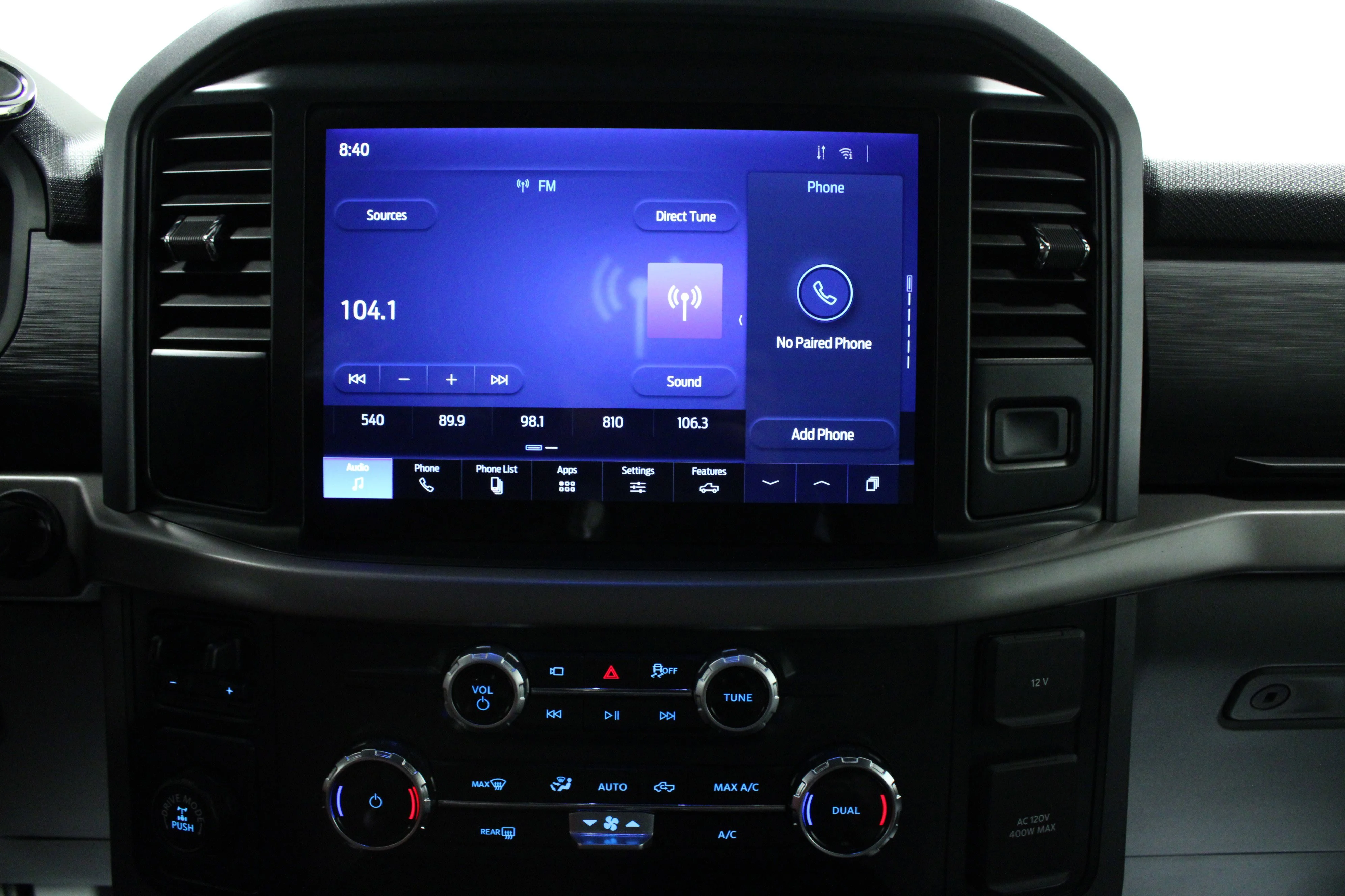 Used 2025 Black Metallic Ford XLT image 23