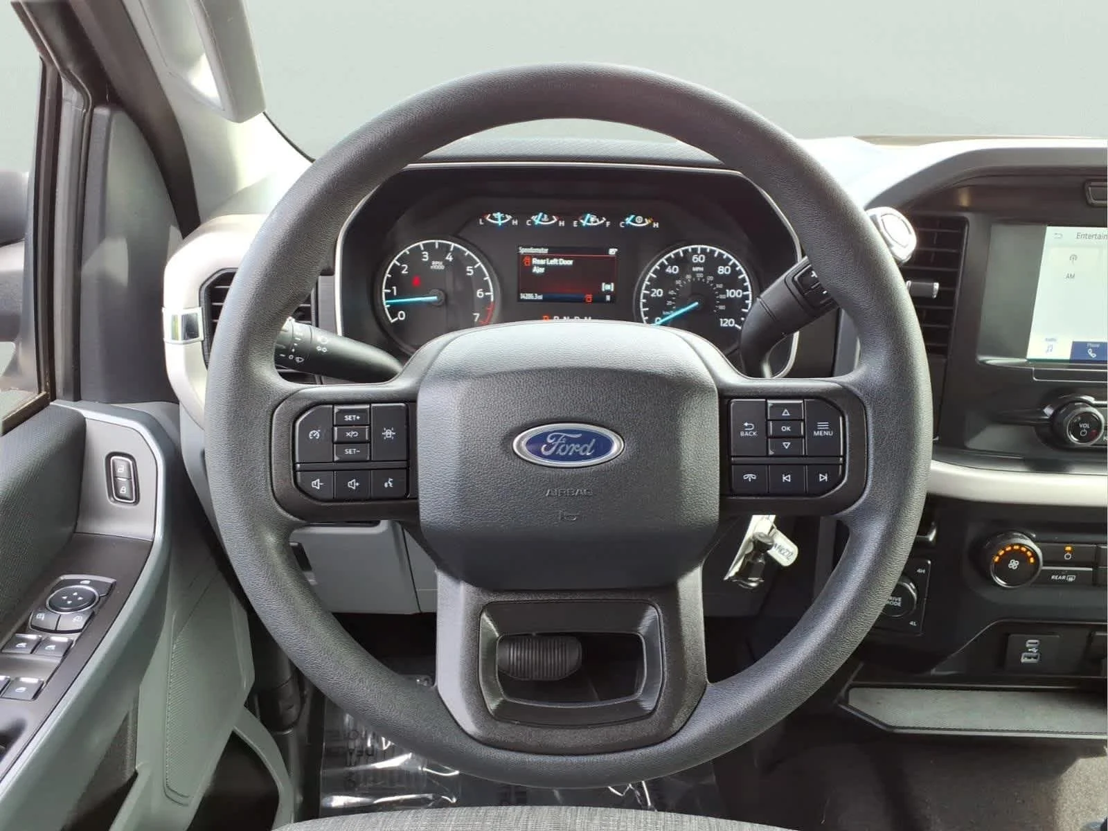 Used 2023 Antimatter Blue Ford XLT image 19
