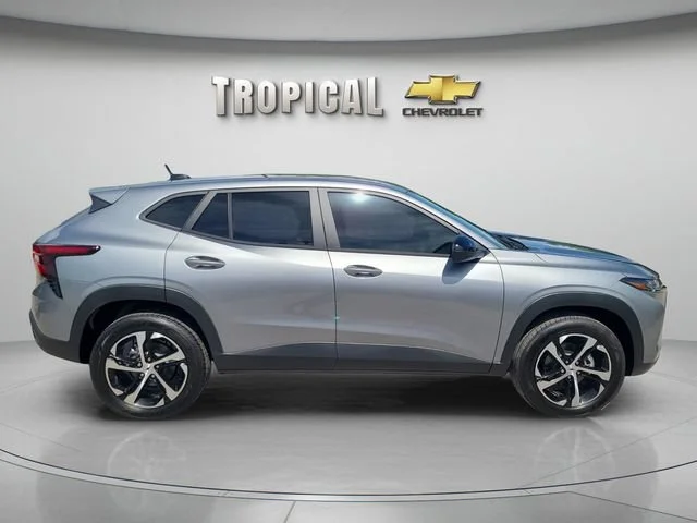 New 2026 Sterling Gray Metallic Chevrolet 1RS image 6